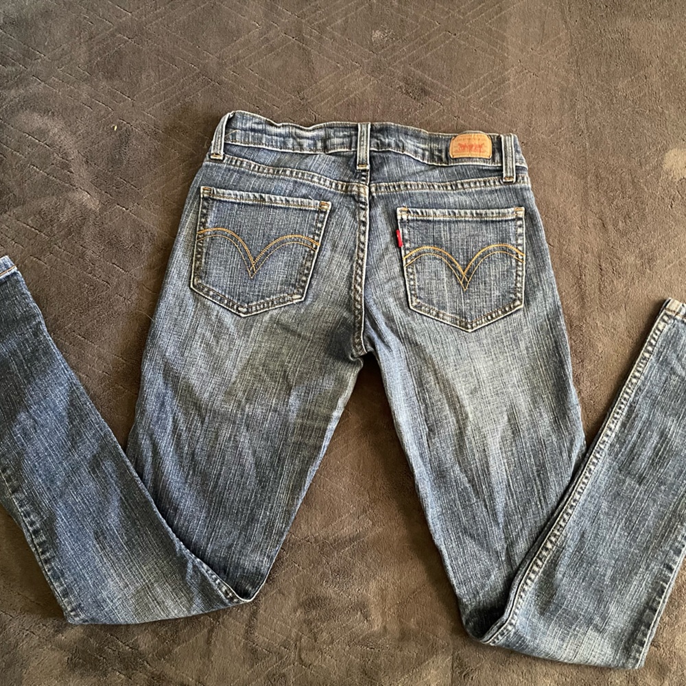 Low rise levi’s skinny jeans